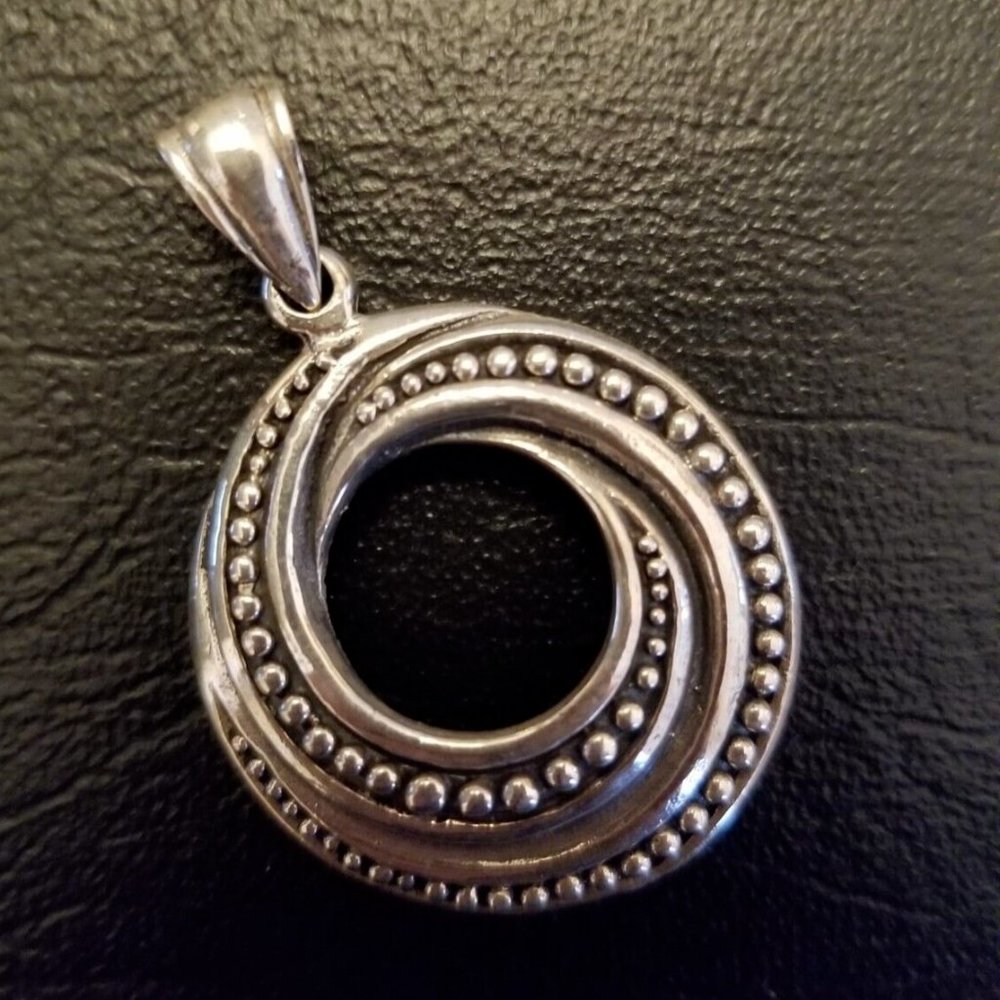 Solid 925 Sterling Silver Oxidized Round Open Cir… - image 1